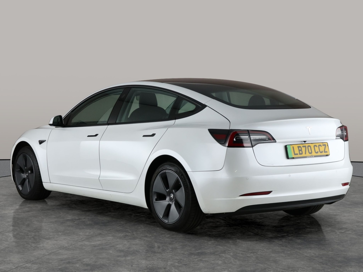 Used Tesla Model 3 2020 for sale - 76773752: Photo 14