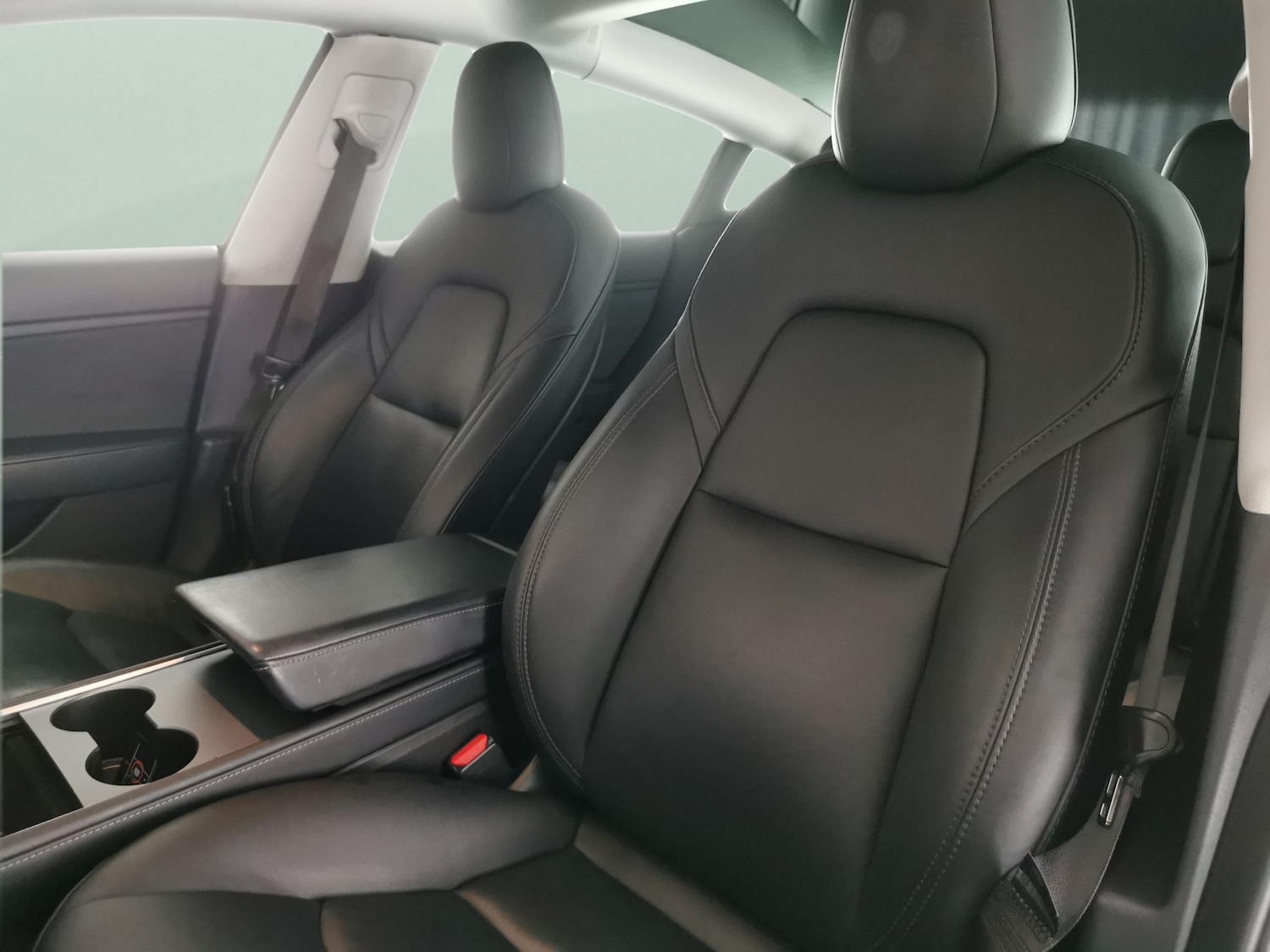 Used Tesla Model 3 2020 for sale - 76773752: Photo 8