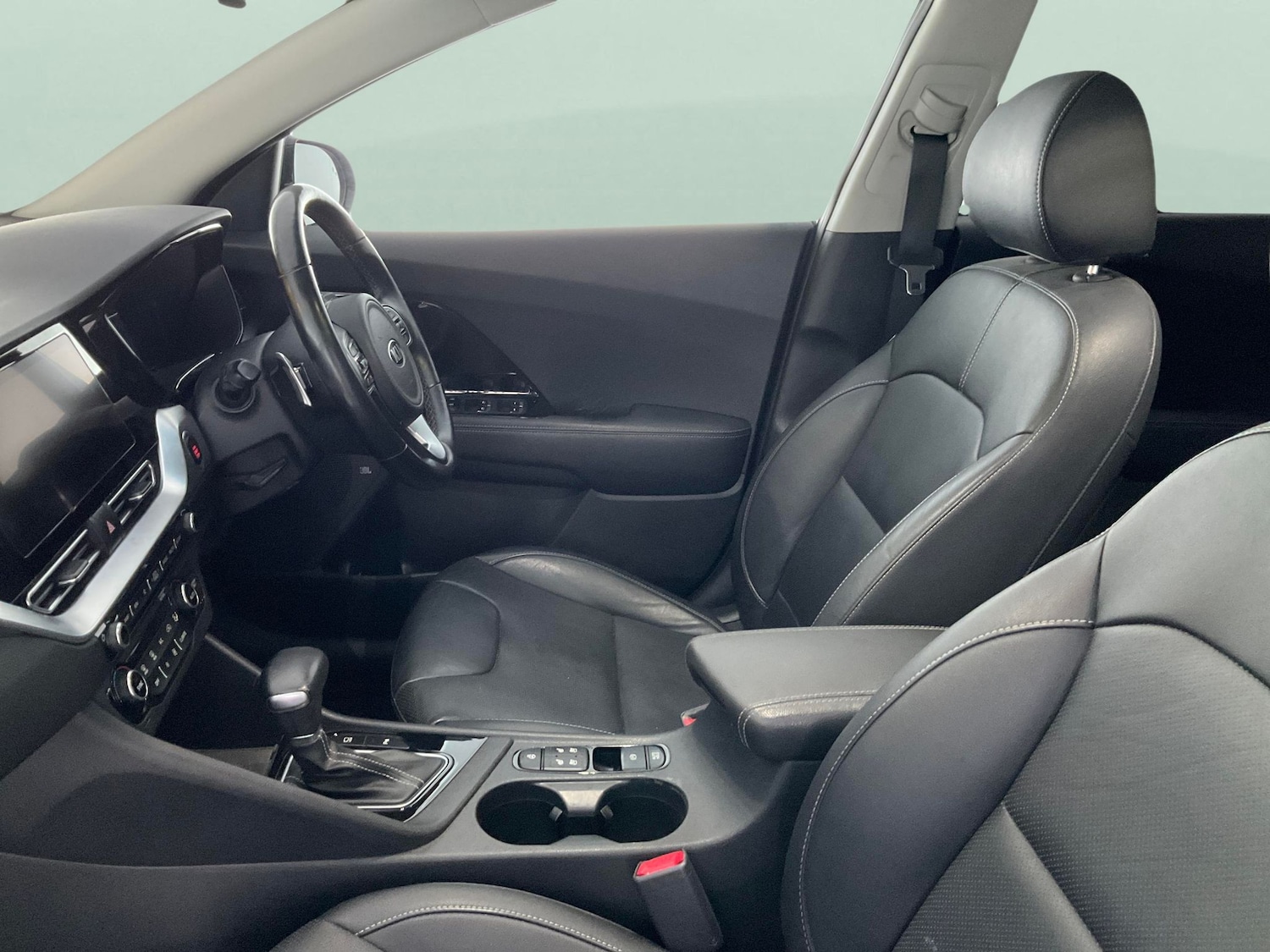 Used Kia Niro 2021 for sale - 76128673: Photo 4