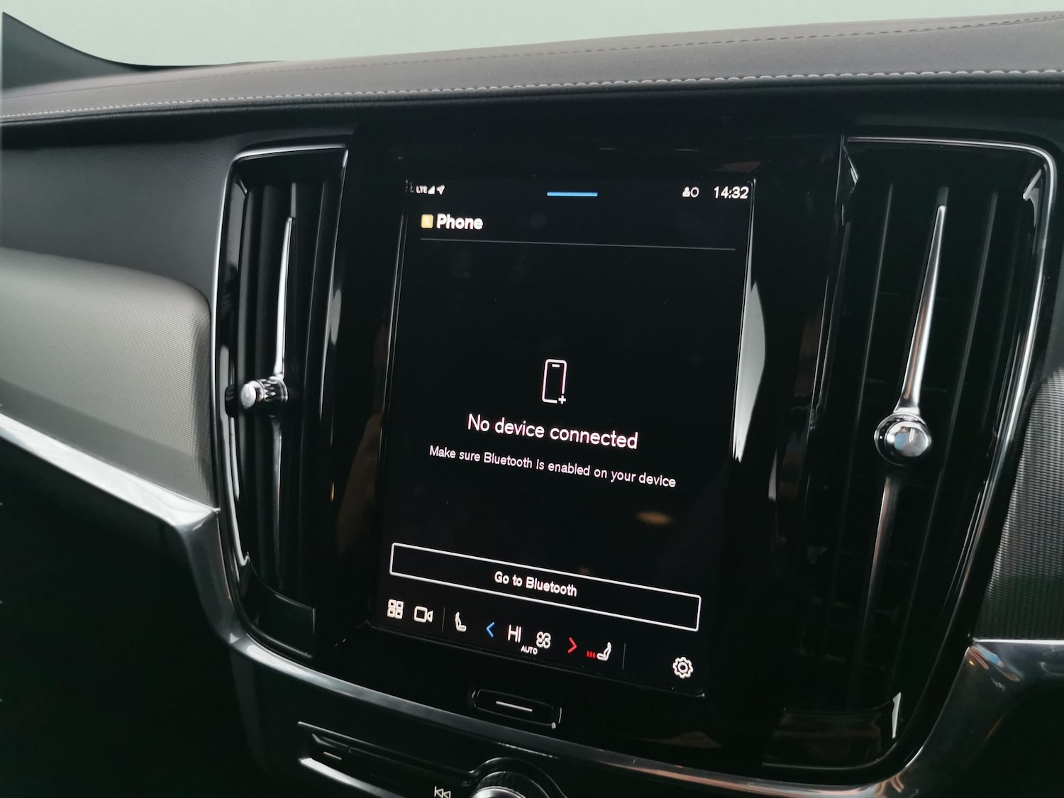 Used Volvo S90 for sale - 77208057: Photo 20