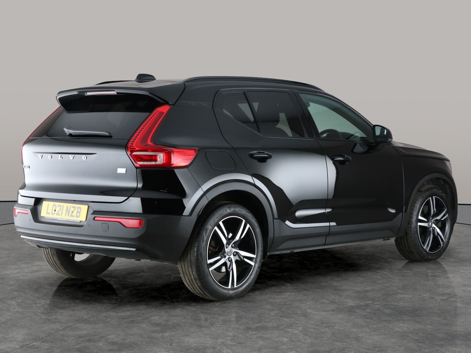 Used Volvo XC40 2021 for sale - 76577909: Photo 10