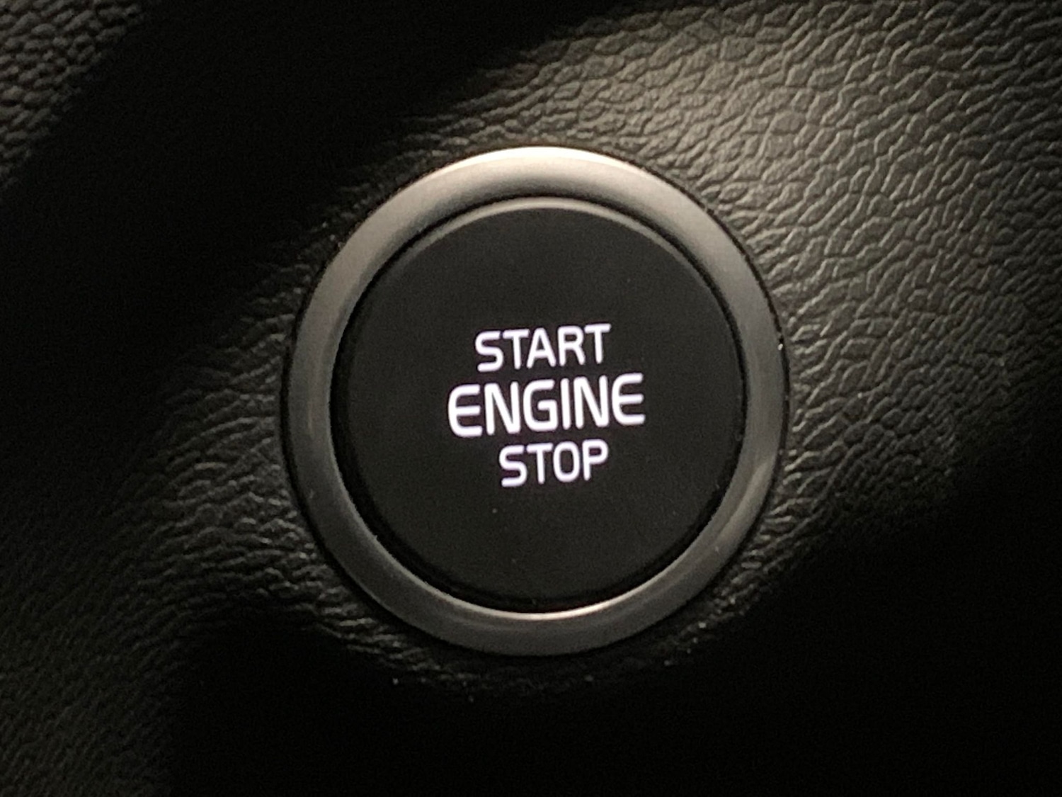 Used Volvo XC40 2021 for sale - 76577909: Photo 18