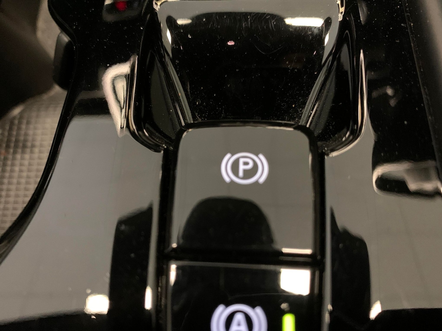 Used Volvo XC40 2021 for sale - 76577909: Photo 23