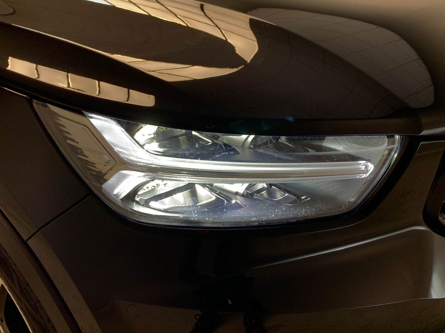 Used Volvo XC40 2021 for sale - 76577909: Photo 25