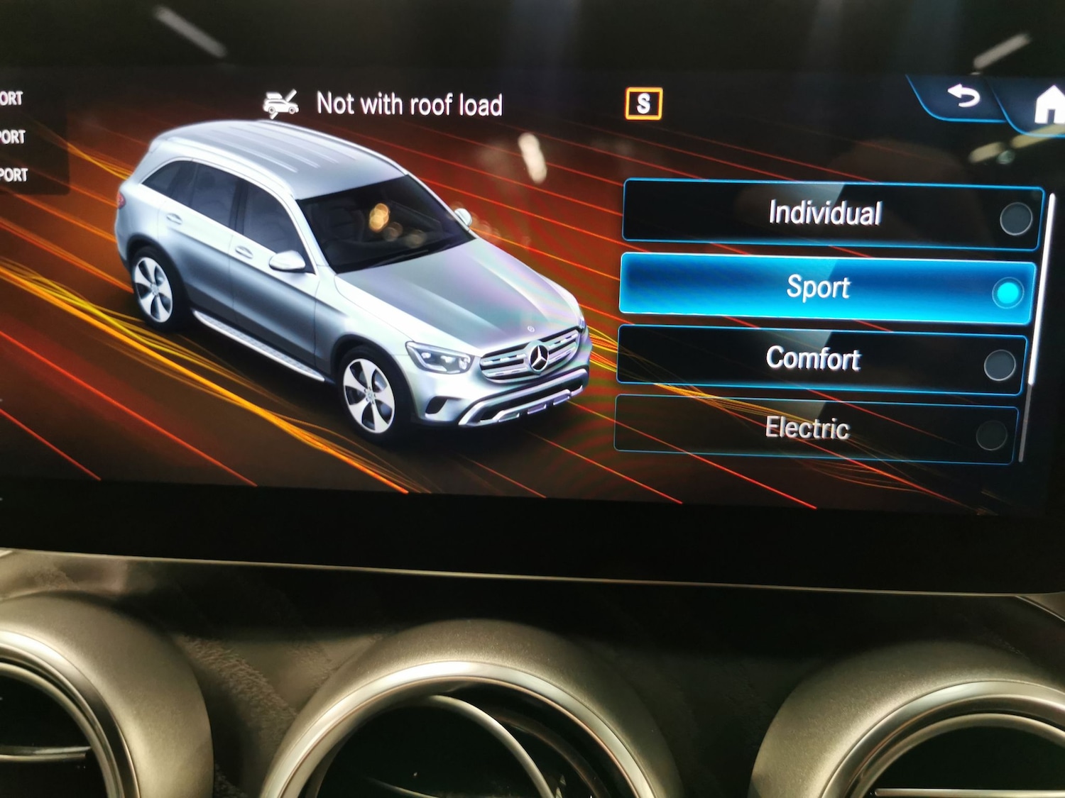 Used Mercedes-Benz GLC 2022 for sale - 77076012: Photo 18