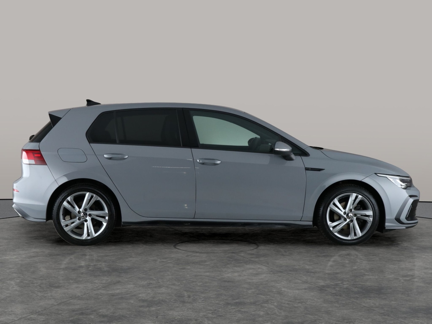 Used Volkswagen Golf 2023 for sale - 76935204: Photo 8