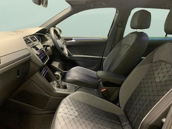 Used Volkswagen Tiguan 2023 for sale - 75422159: Photo