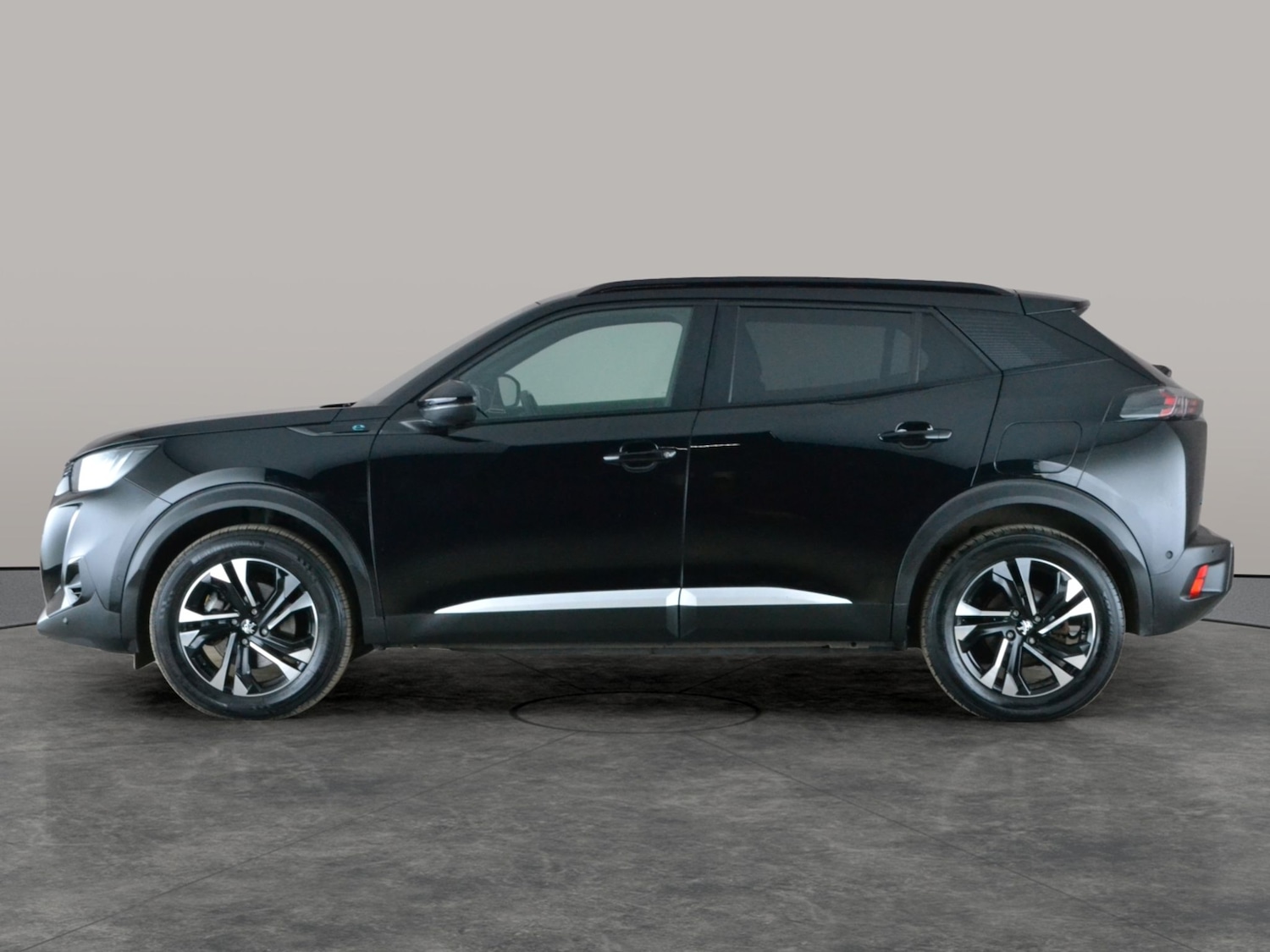 Used Peugeot 2008 2022 for sale - 77980712: Photo 12