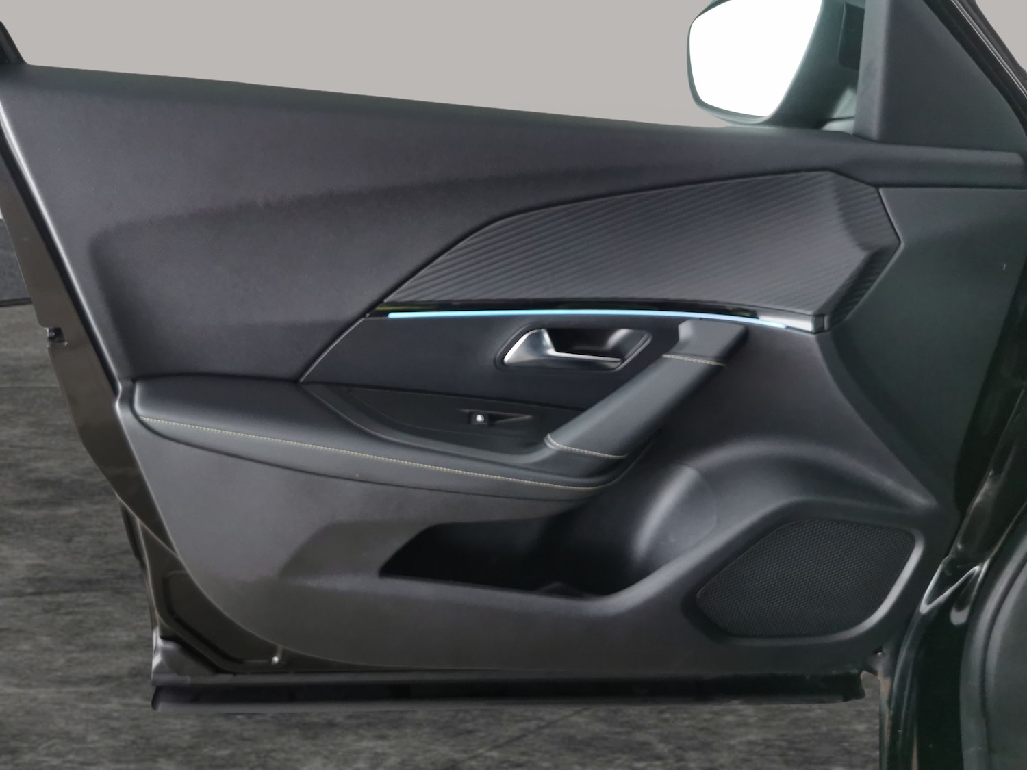 Used Peugeot 2008 2022 for sale - 77980712: Photo 30