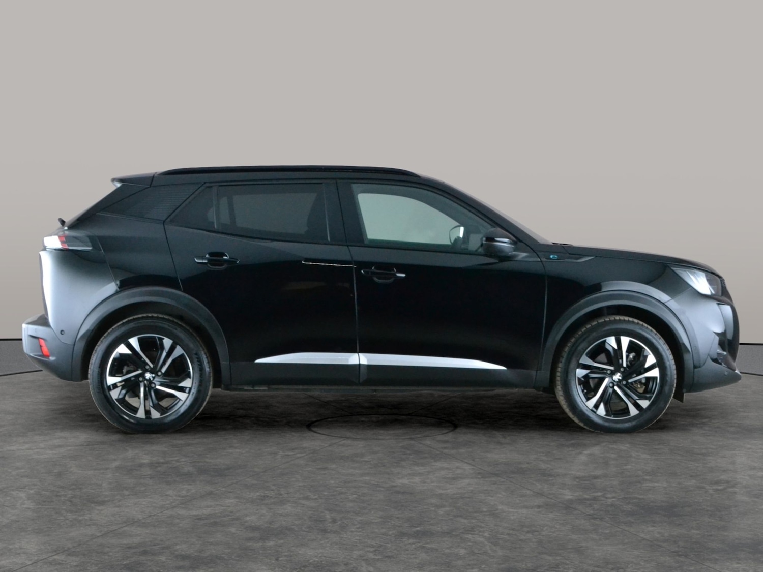 Used Peugeot 2008 2022 for sale - 77980712: Photo 8