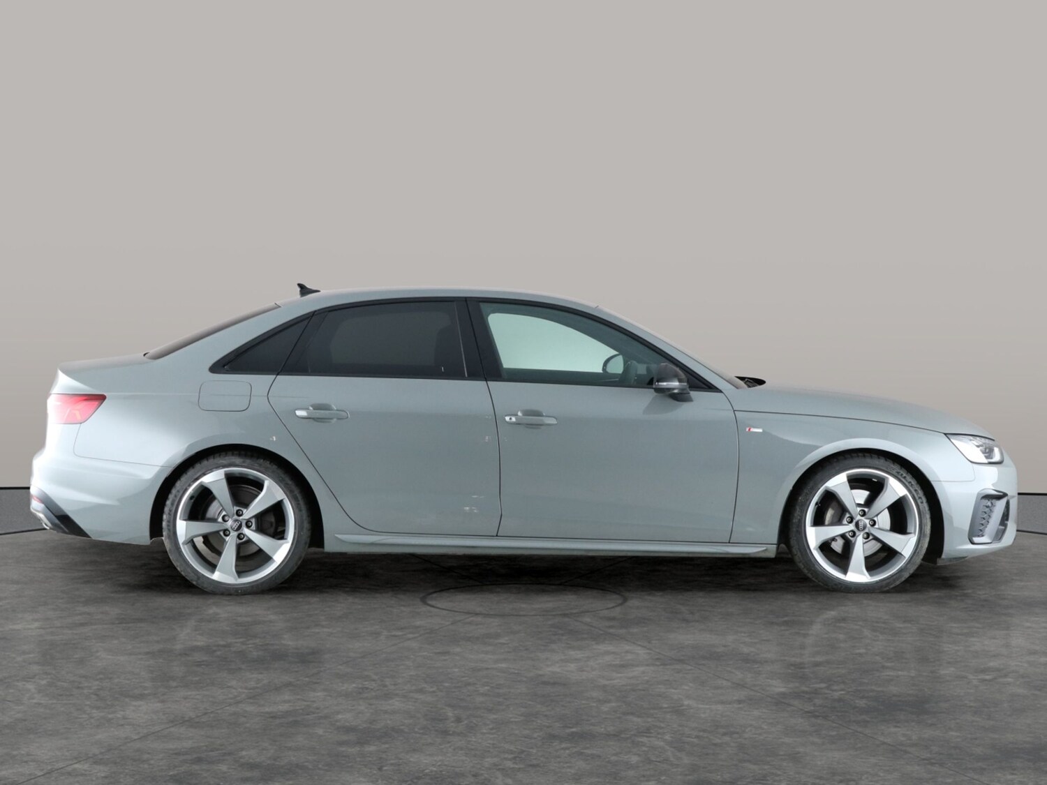 Used Audi A4 2020 for sale - 76745691: Photo 10