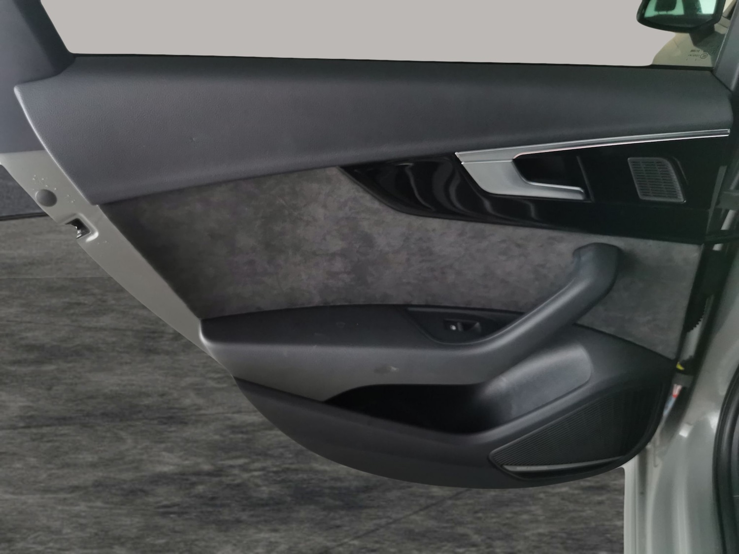 Used Audi A4 2020 for sale - 76745691: Photo 30