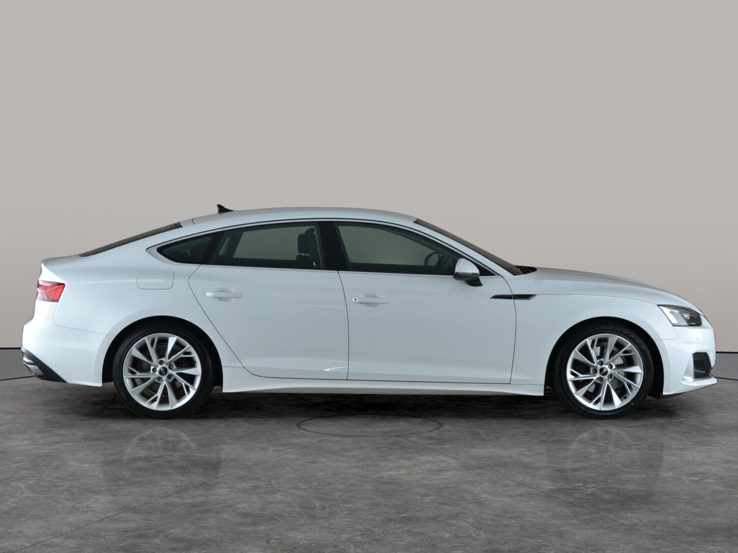 Used Audi A5 2022 for sale - 77502335: Photo 9