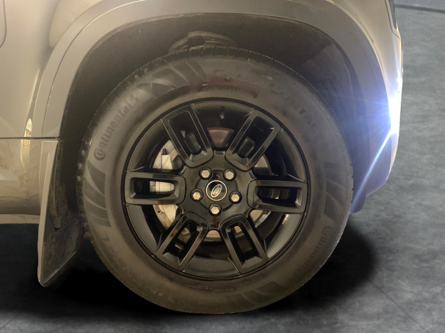 Used Land Rover Defender 110 for sale - 78149378: Photo 30