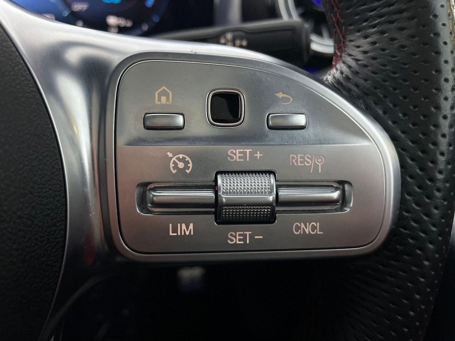 Used Mercedes-Benz CLA 2022 for sale - 77034046: Photo 25