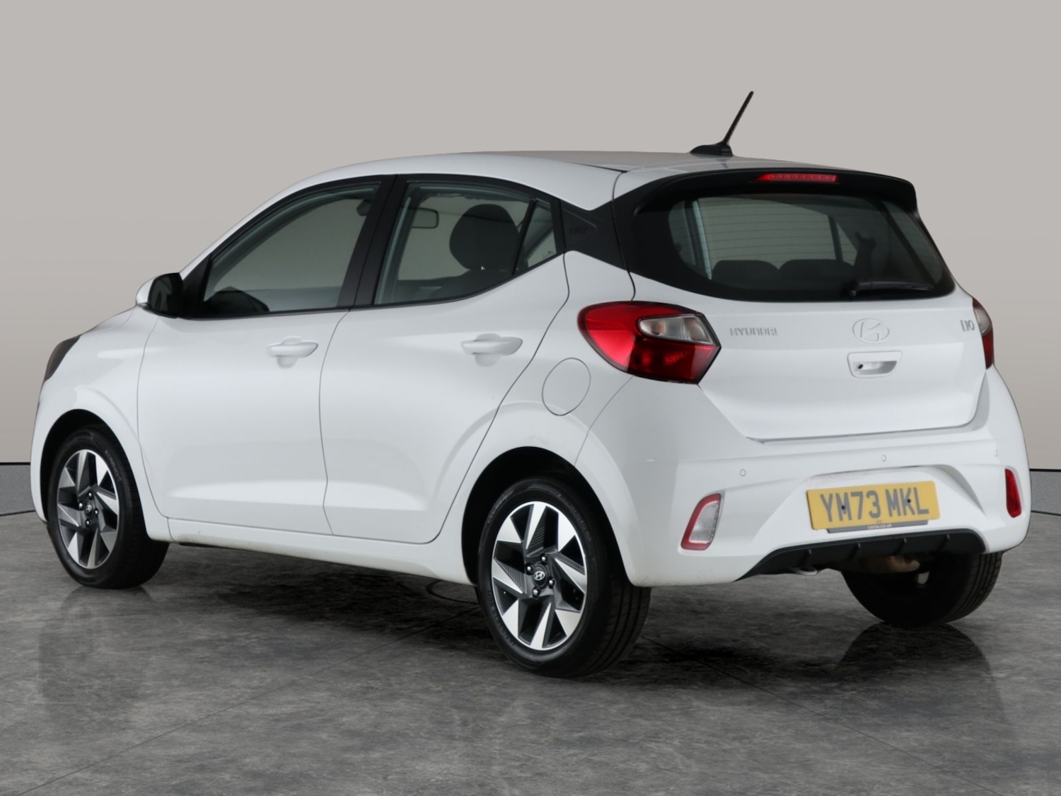 Used Hyundai i10 2023 for sale - 76933473: Photo 12