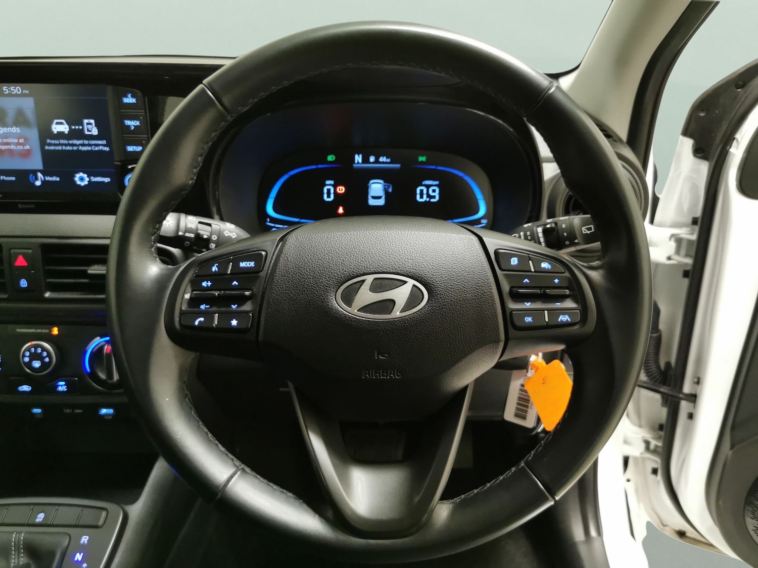 Used Hyundai i10 2023 for sale - 76933473: Photo 14