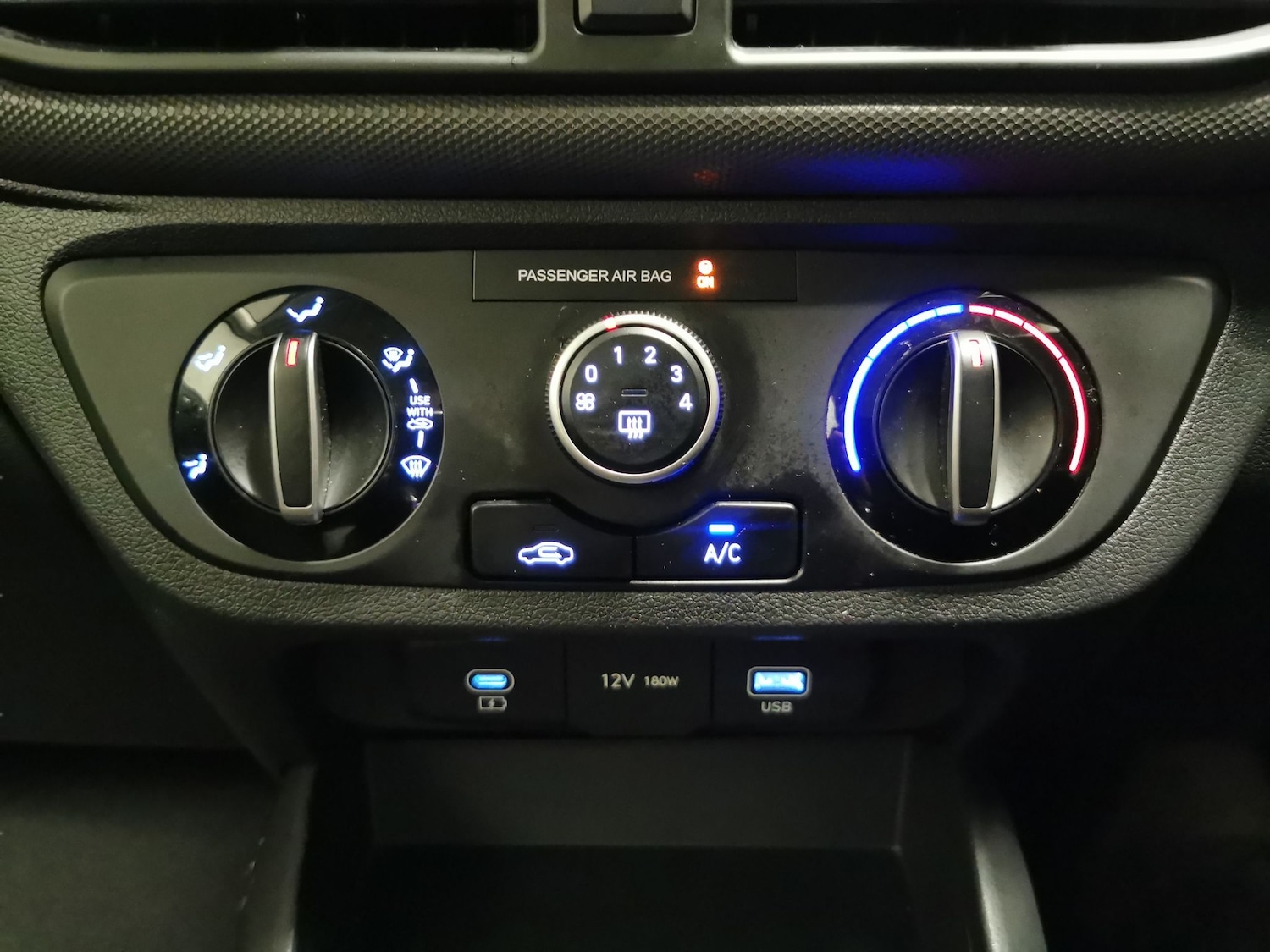 Used Hyundai i10 2023 for sale - 76933473: Photo 19