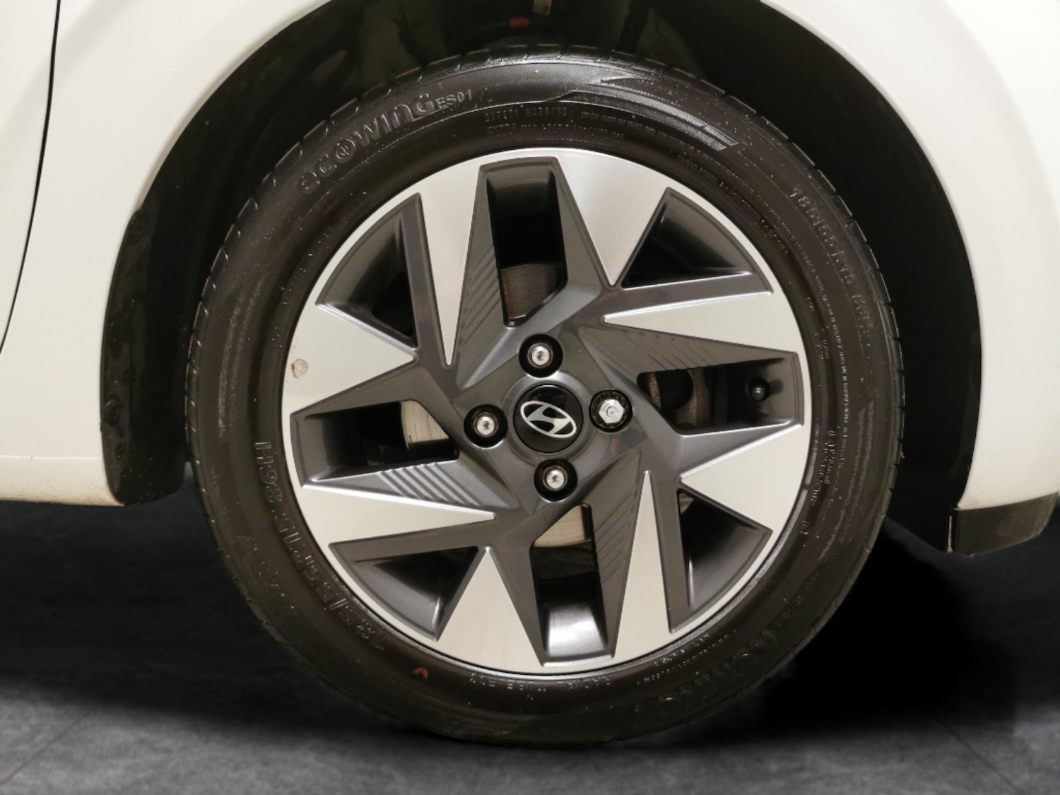 Used Hyundai i10 2023 for sale - 76933473: Photo 24