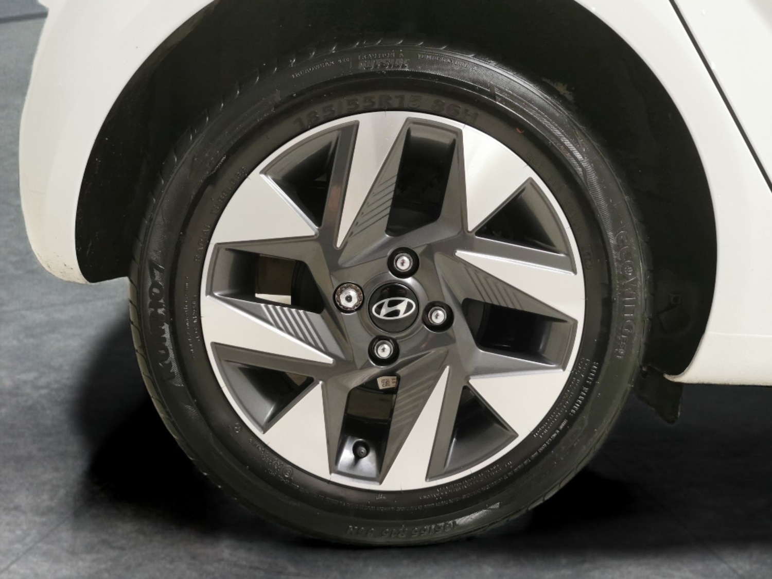 Used Hyundai i10 2023 for sale - 76933473: Photo 25