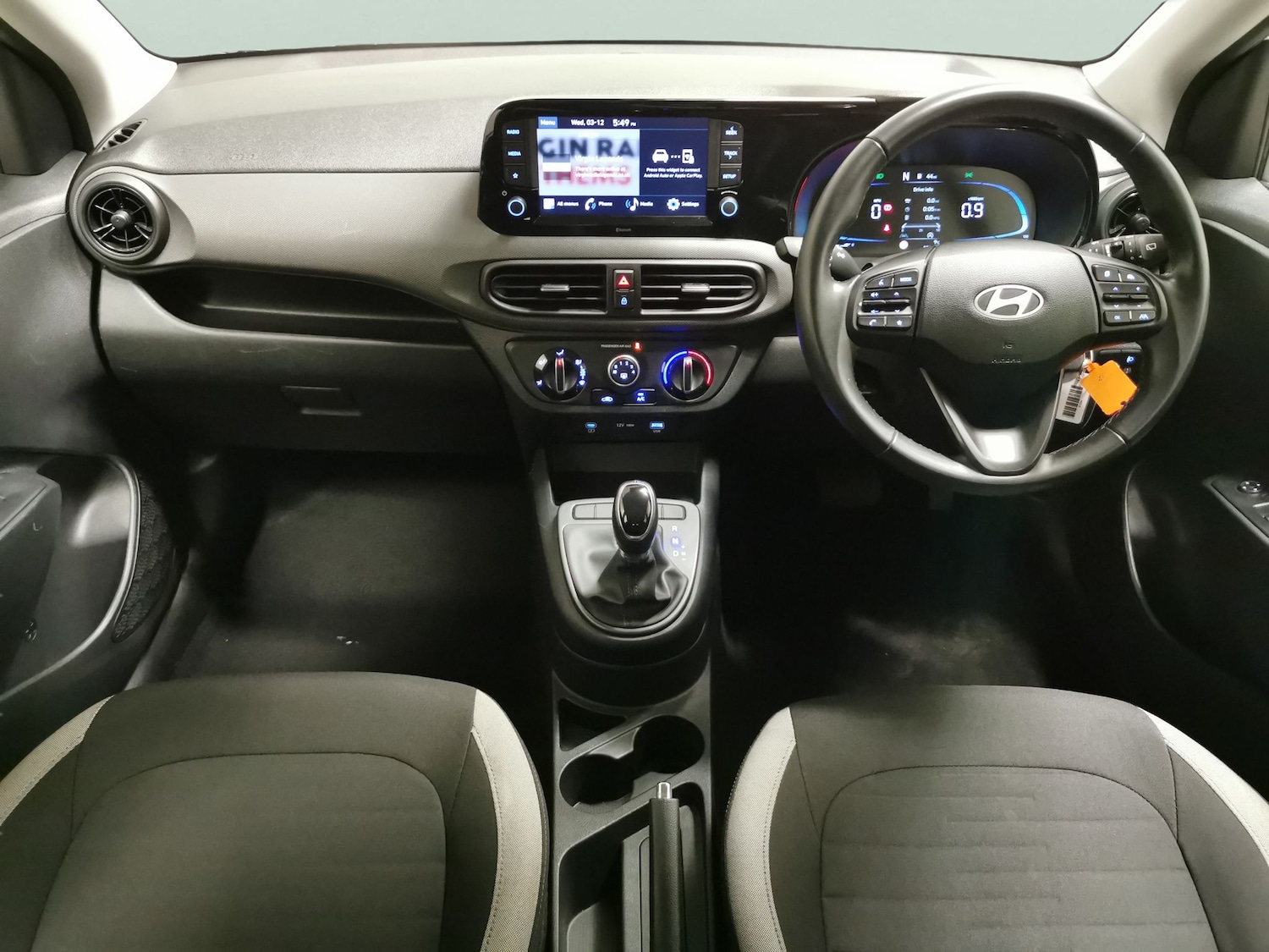 Used Hyundai i10 2023 for sale - 76933473: Photo 7