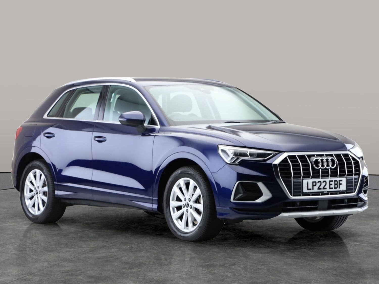 Used Audi Q3 for sale - 77234358: Photo 4