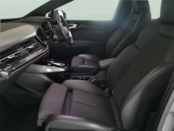 Used Audi Q4 e-tron 2021 for sale - 77347278: Photo