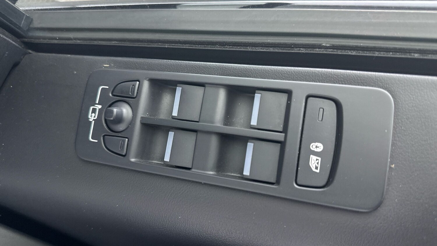 Used Land Rover Discovery Sport 2021 for sale - 77485286: Photo 35