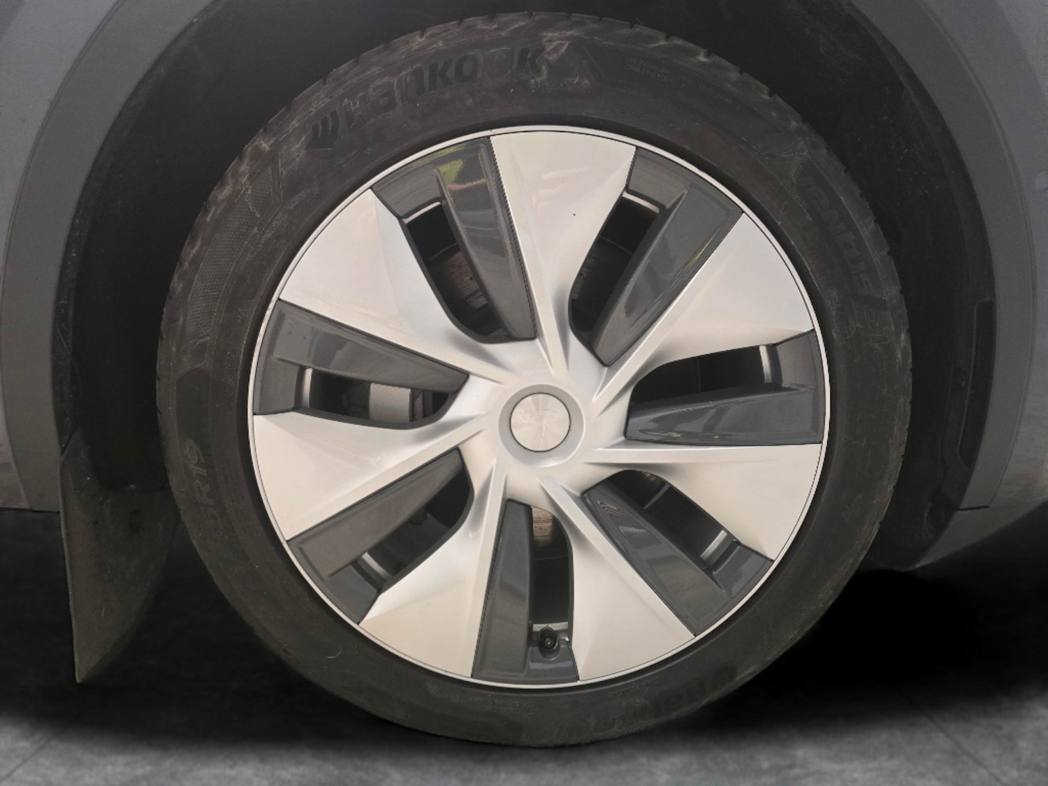 Used Tesla Model Y 2022 for sale - 77663220: Photo 24