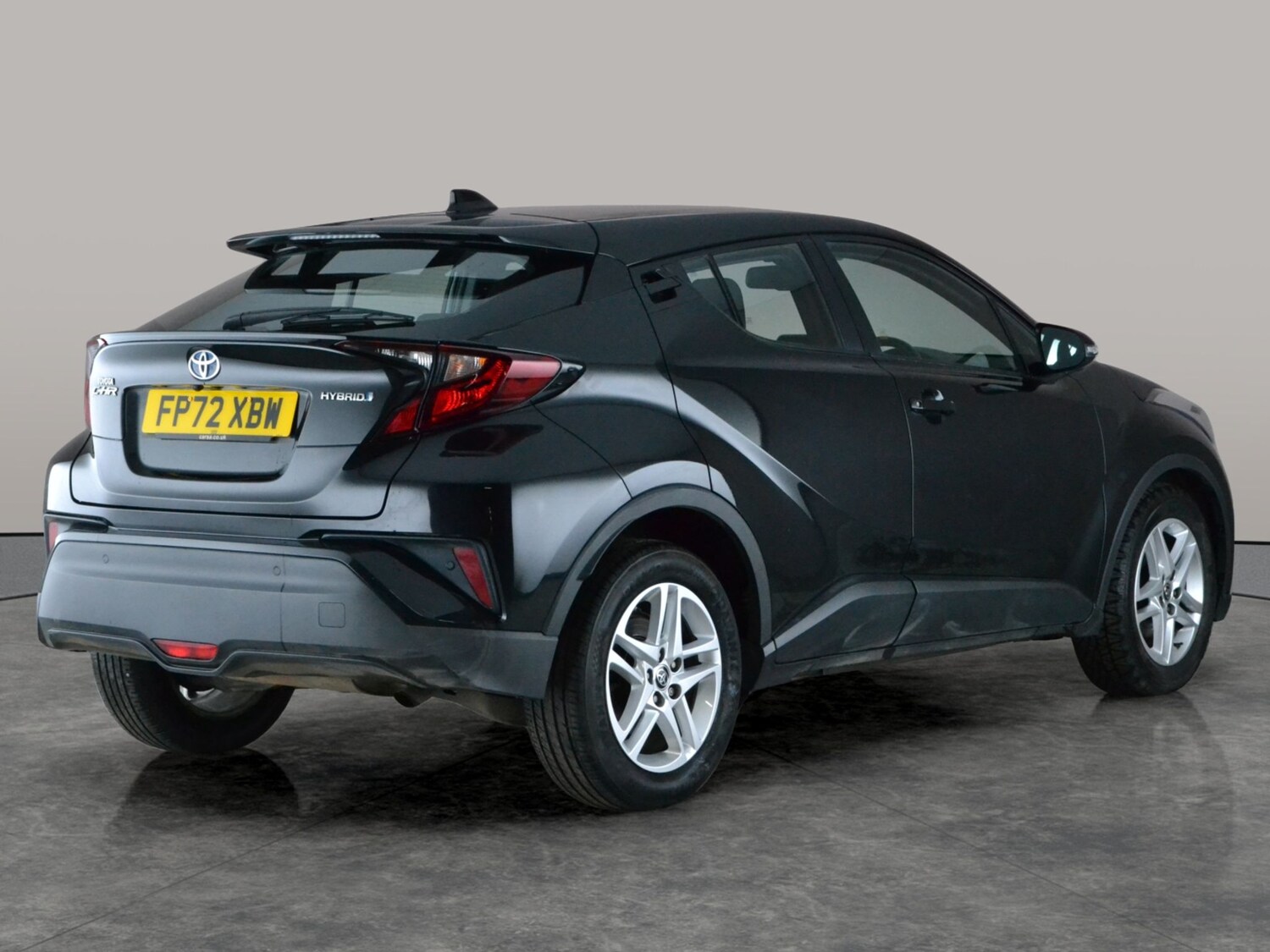 Used Toyota C-HR 2023 for sale - 77591138: Photo 10