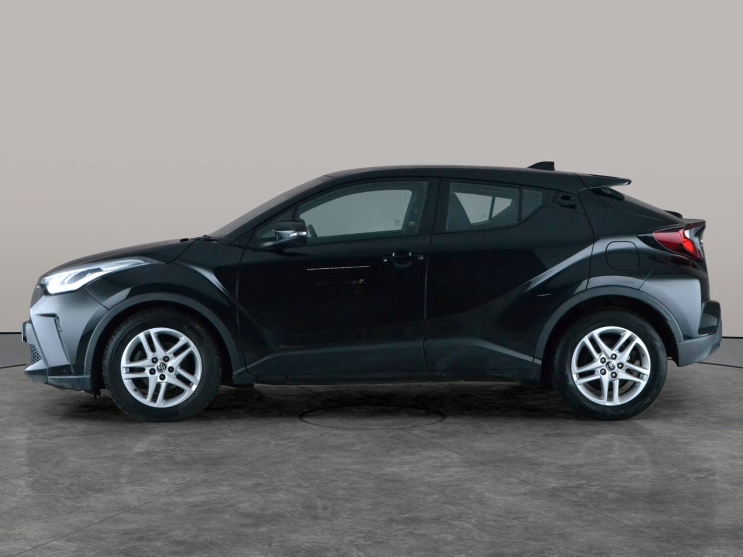 Used Toyota C-HR 2023 for sale - 77591138: Photo 13