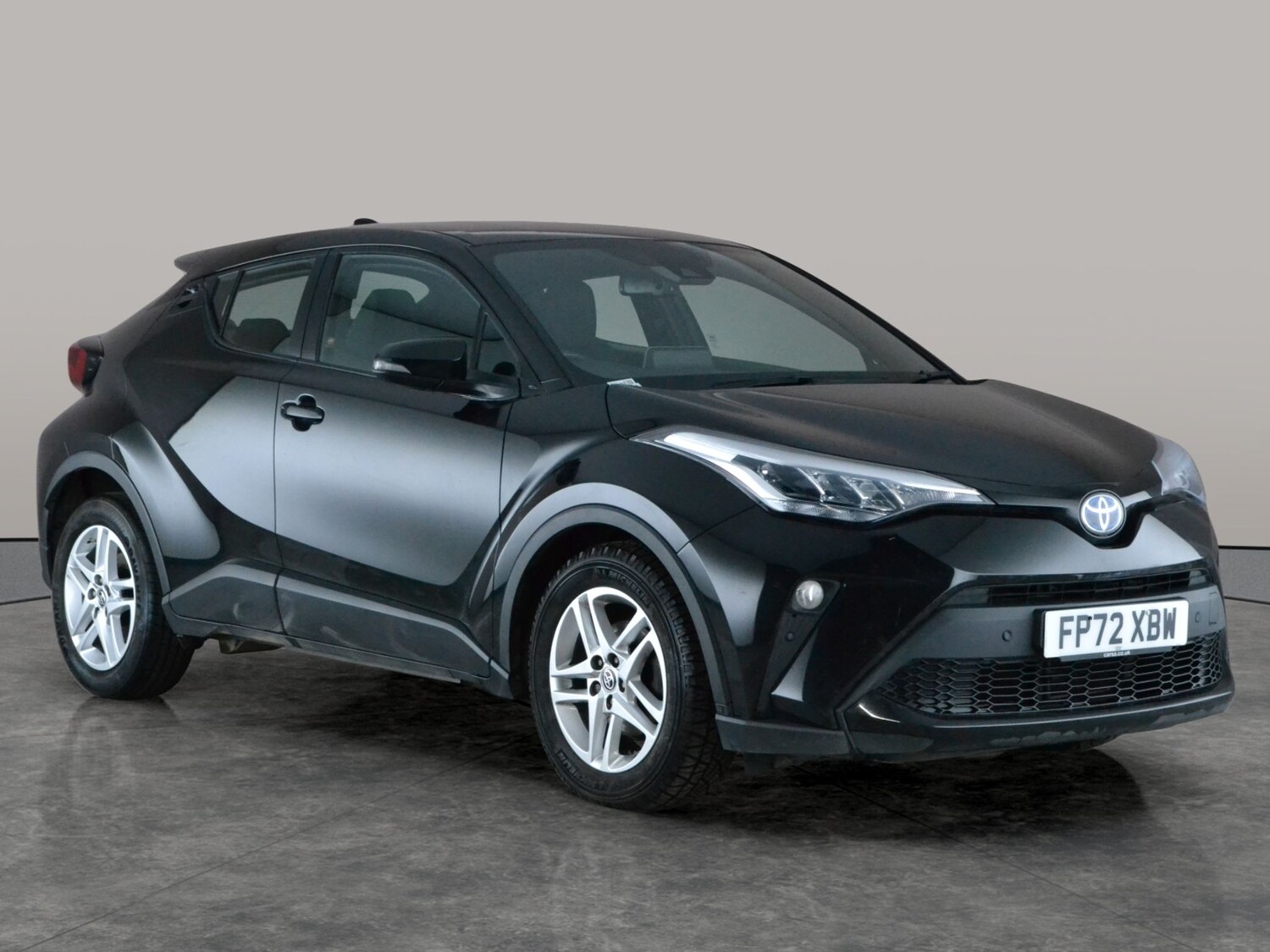 Used Toyota C-HR 2023 for sale - 77591138: Photo 8