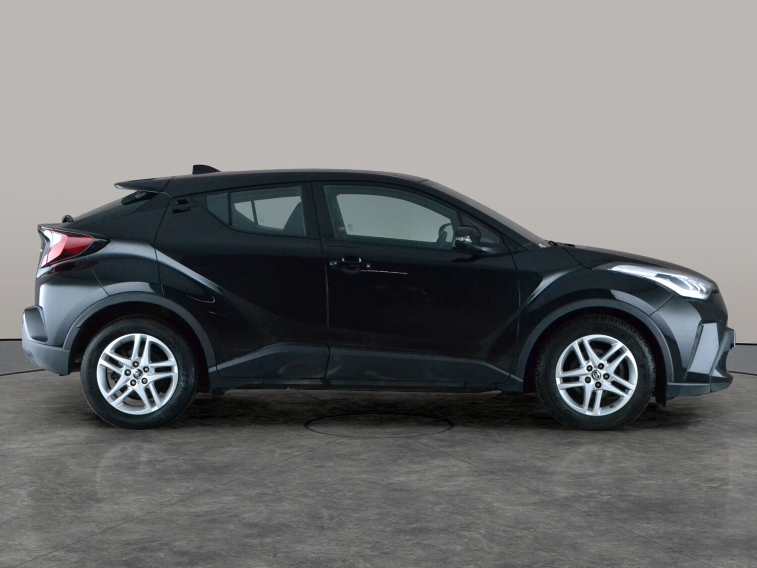Used Toyota C-HR 2023 for sale - 77591138: Photo 9