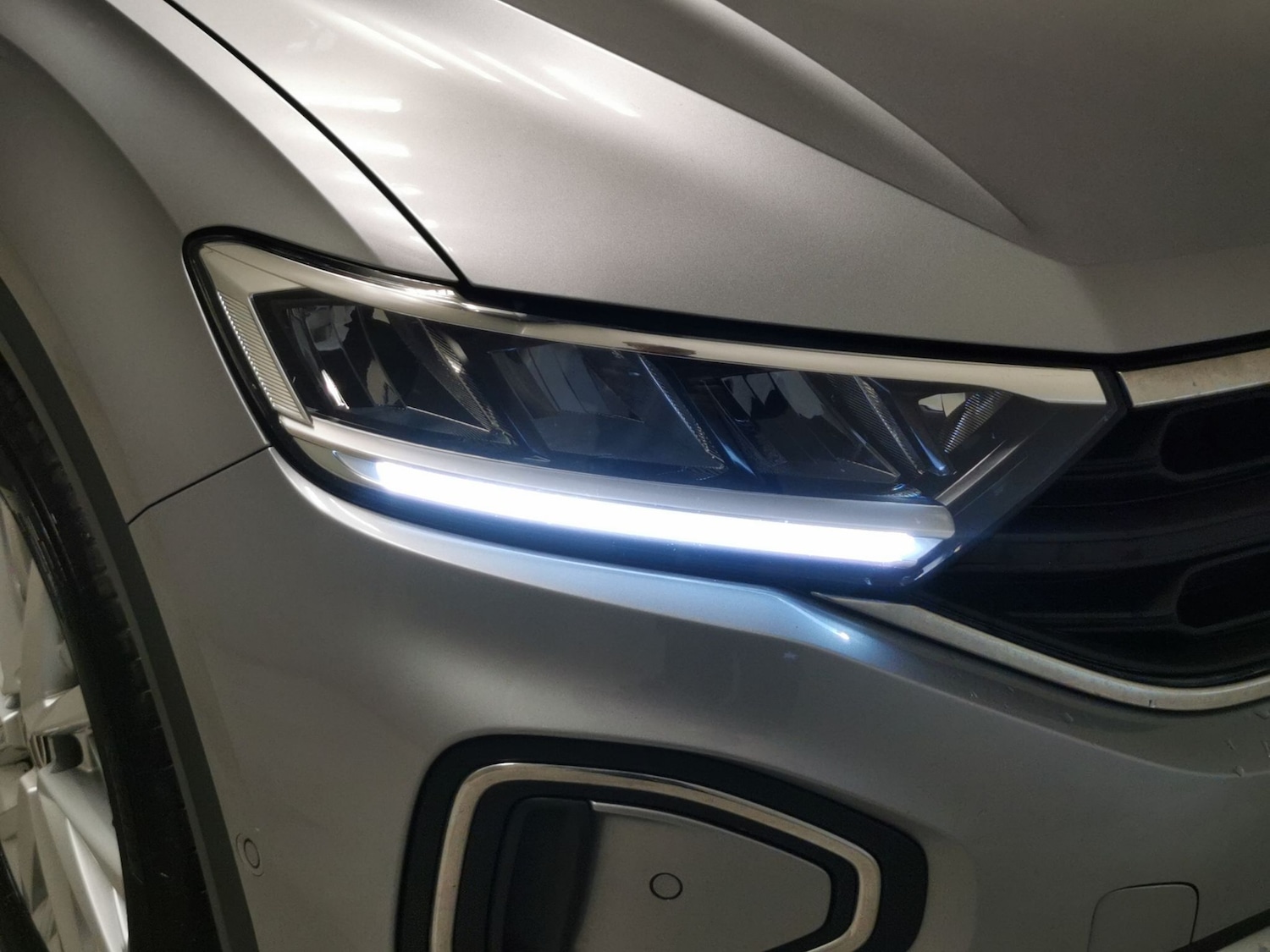 Used Volkswagen T-Roc 2023 for sale - 76623991: Photo 26