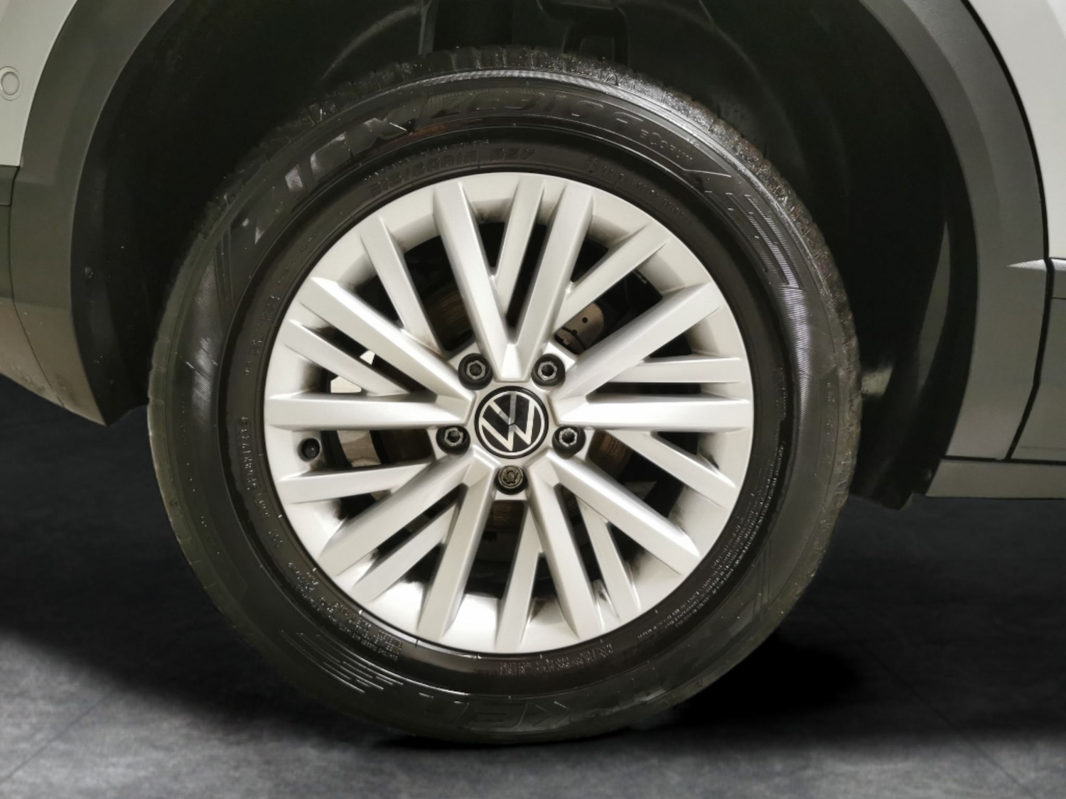 Used Volkswagen T-Roc 2023 for sale - 76623991: Photo 30