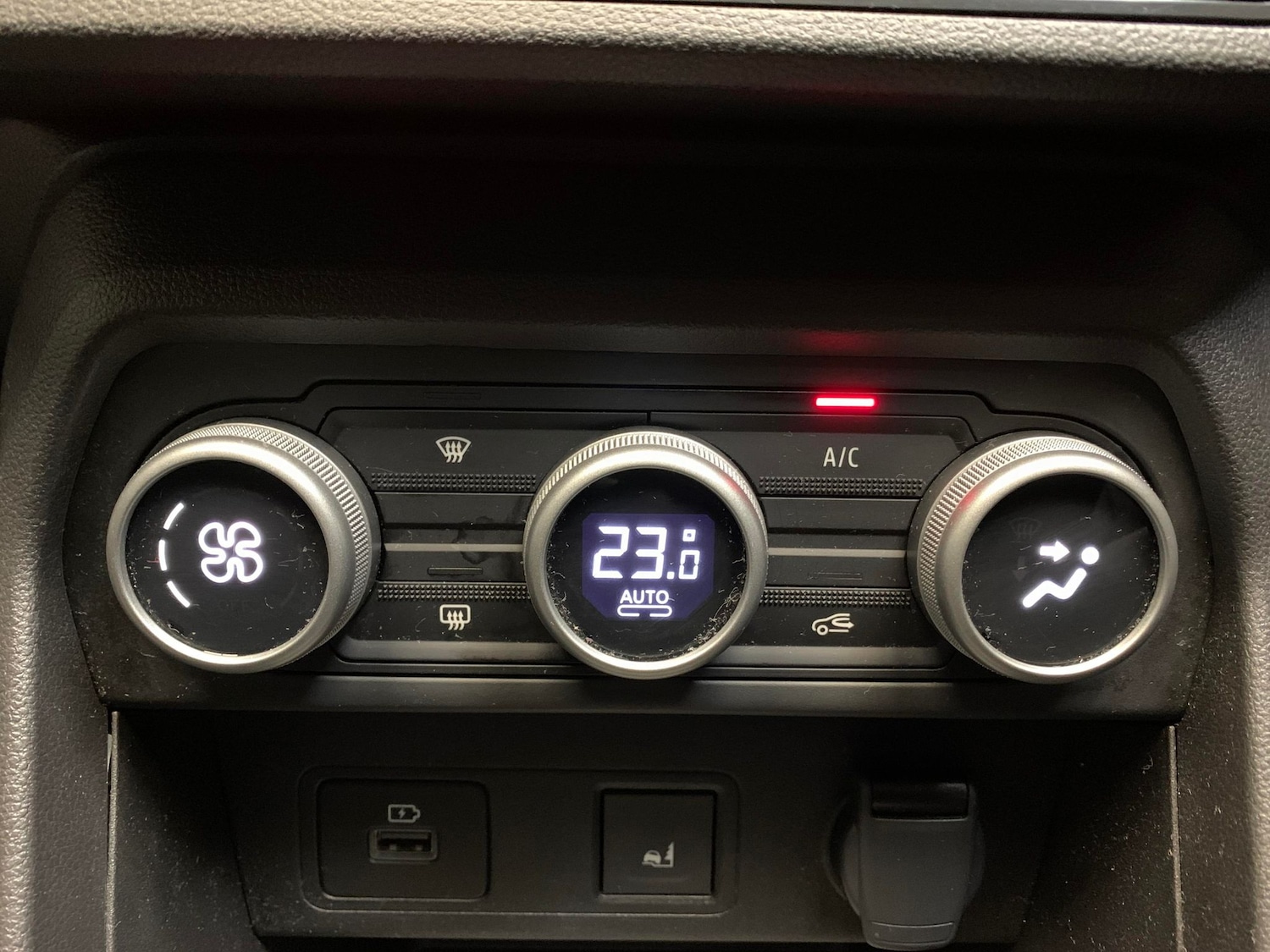 Used Dacia Sandero Stepway 2024 for sale - 77281431: Photo 16