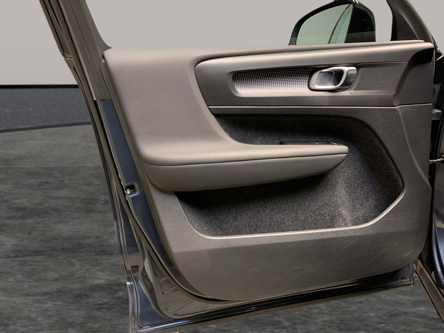 Used Volvo XC40 2021 for sale - 77347513: Photo 24