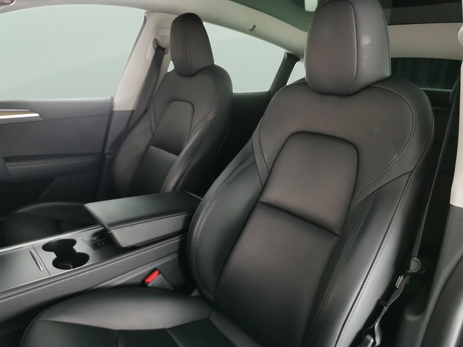 Used Tesla Model Y 2022 for sale - 76853742: Photo 7