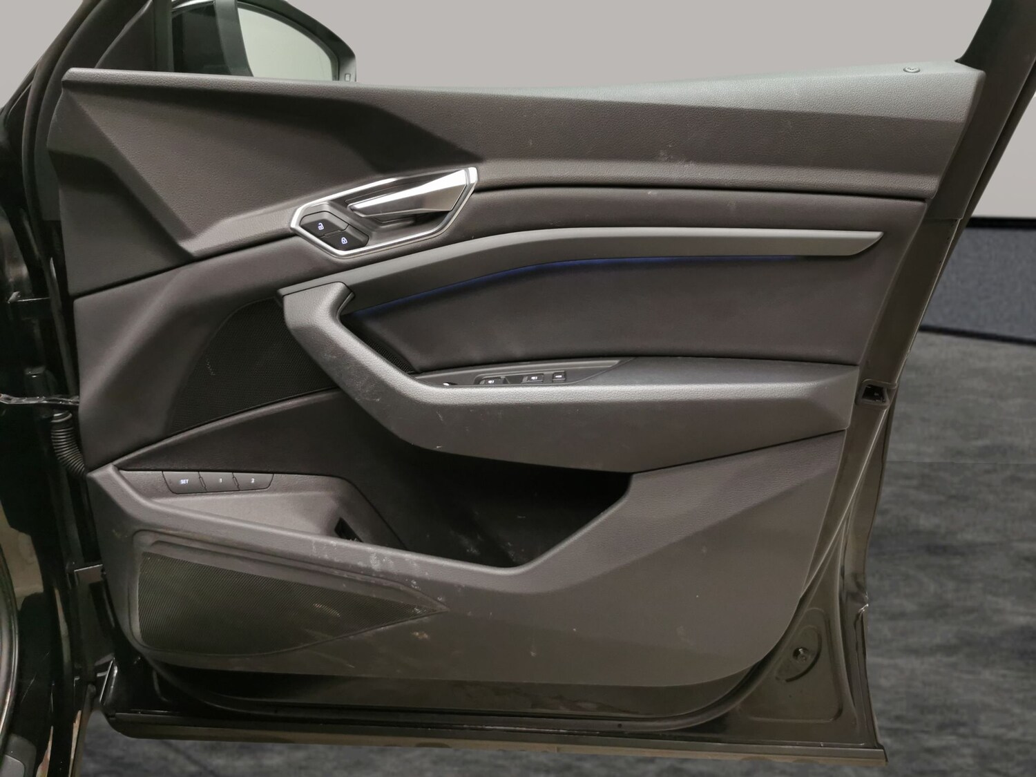 Used Audi e-tron 2021 for sale - 77815022: Photo 30