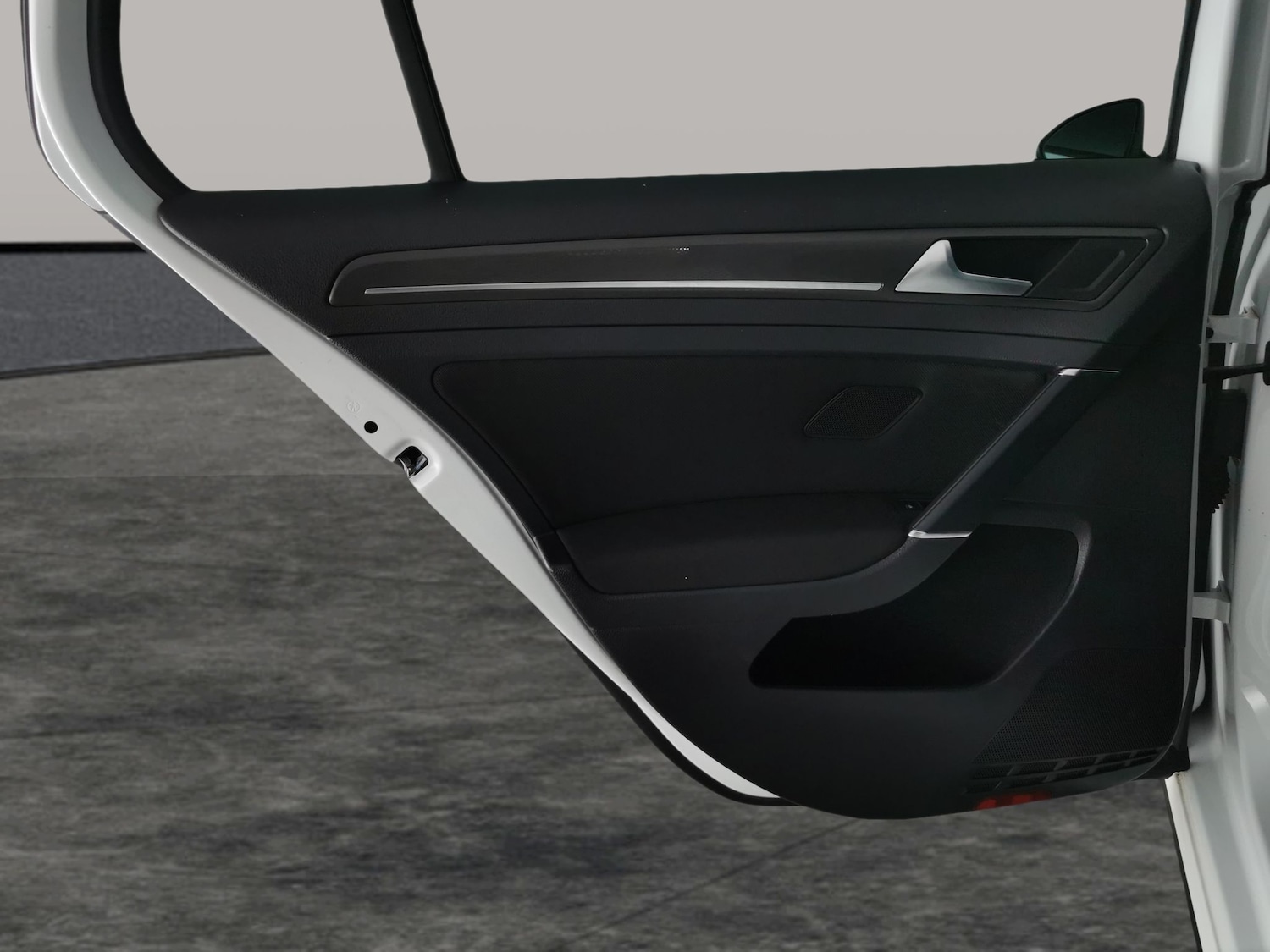 Used Volkswagen Golf 2018 for sale - 77194008: Photo 25