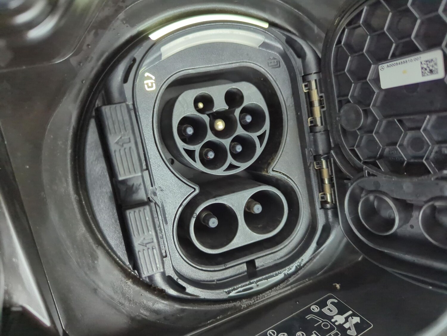 Used Mercedes-Benz EQA for sale - 77418158: Photo 37