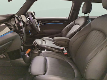 Used MINI Hatch 2023 for sale - 78282881: Photo