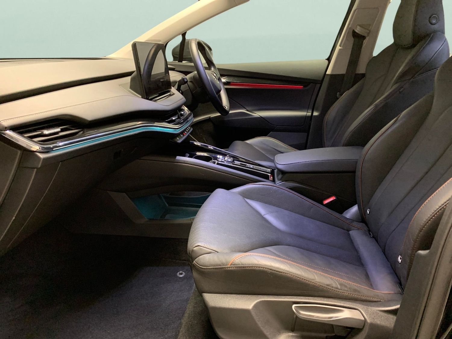 Used Skoda Enyaq 2022 for sale - 76603164: Photo 4