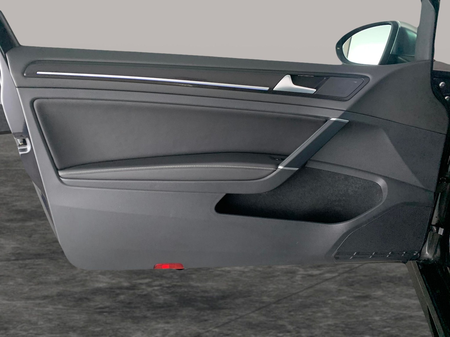 Used Volkswagen Golf 2018 for sale - 76935221: Photo 25