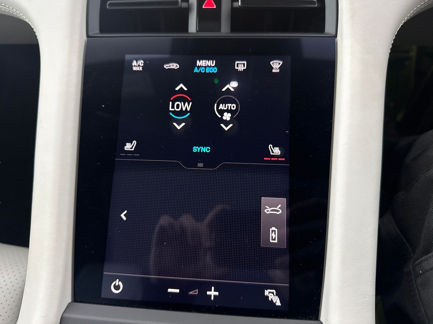 Used Porsche Taycan 2023 for sale - 78095571: Photo 28