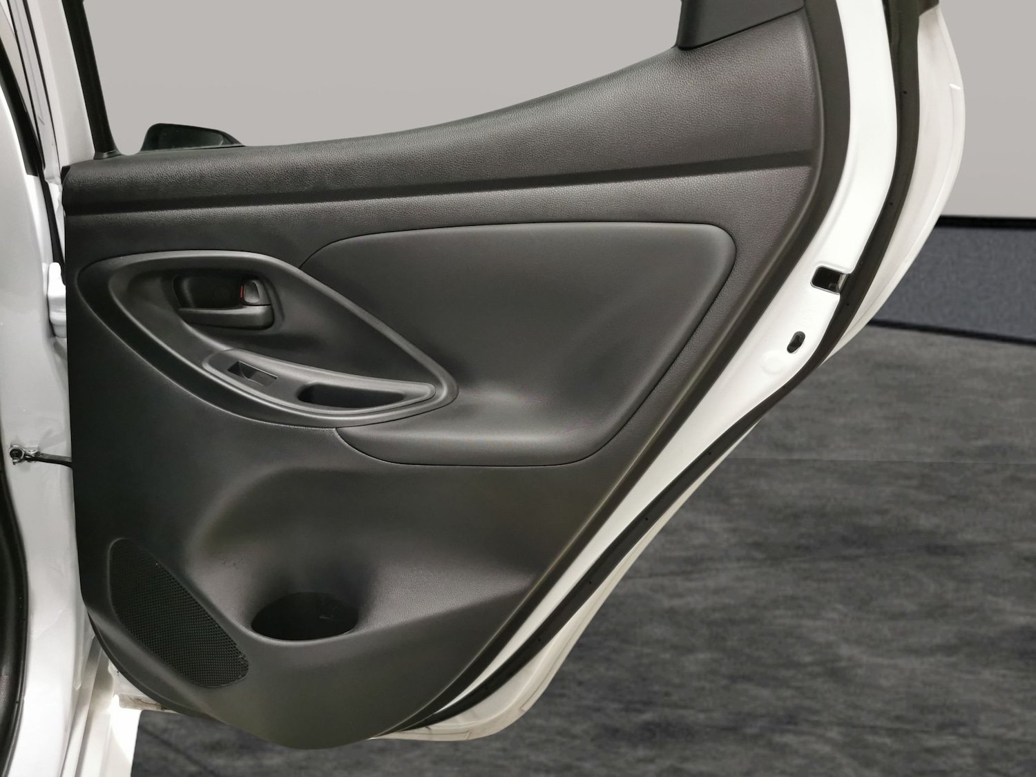 Used Toyota Yaris 2024 for sale - 78132527: Photo 26