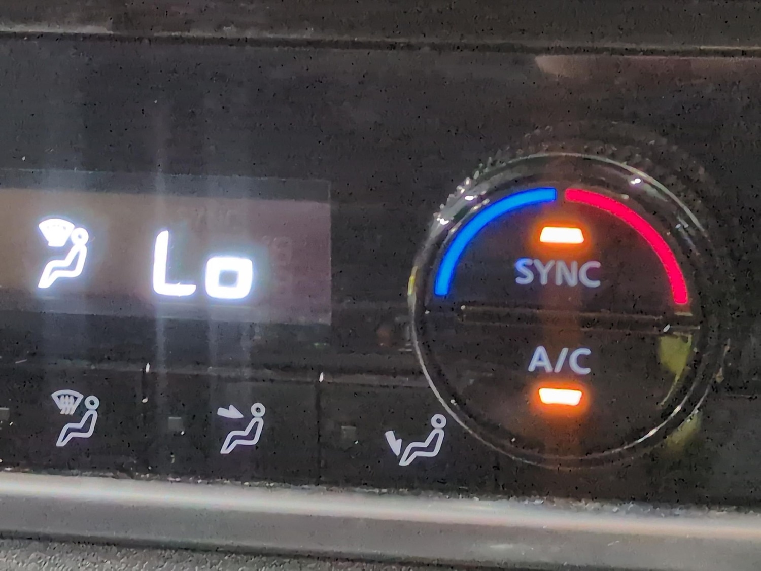 Used Nissan X-Trail 2024 for sale - 76933474: Photo 17