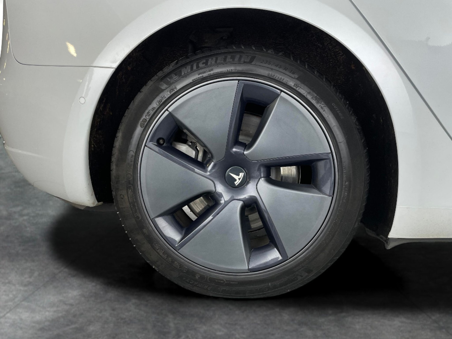 Used Tesla Model 3 2021 for sale - 76931895: Photo 35