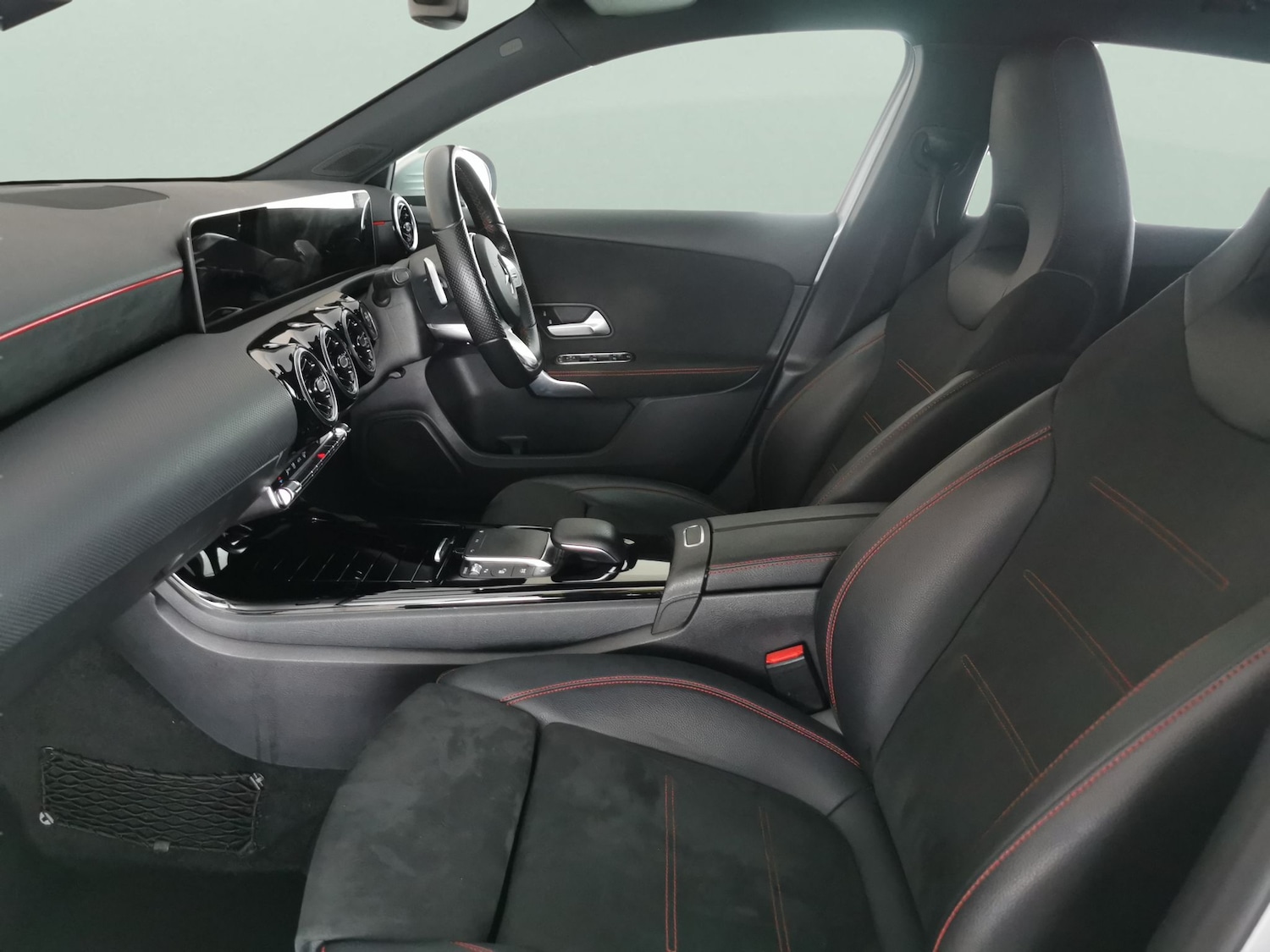 Used Mercedes-Benz A-Class 2020 for sale - 77241220: Photo 4