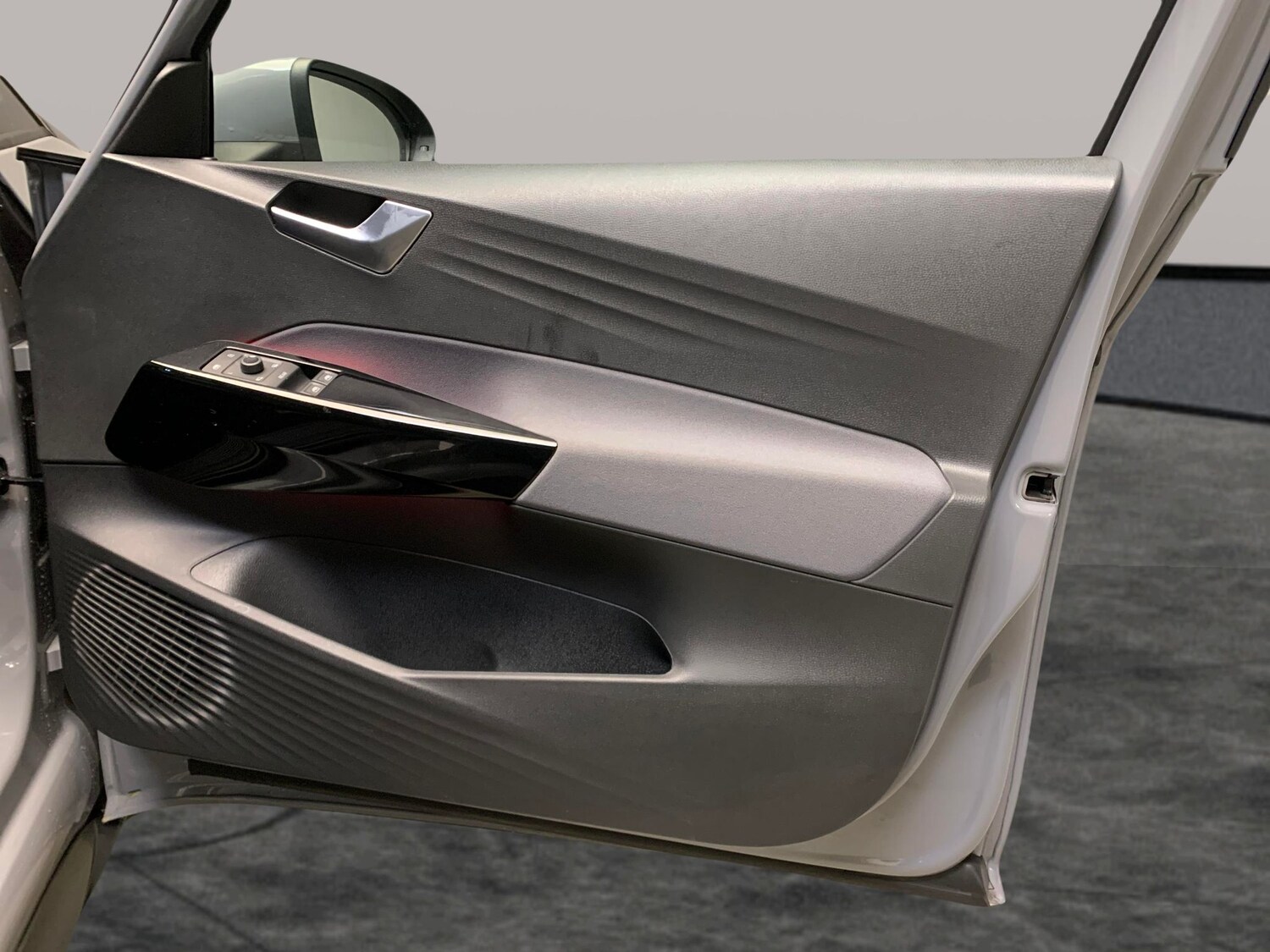 Used Volkswagen ID.3 for sale - 77003065: Photo 24